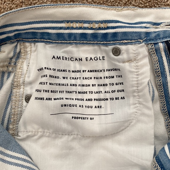 American Eagle Striped Mom Jeans - Picture 6 of 6